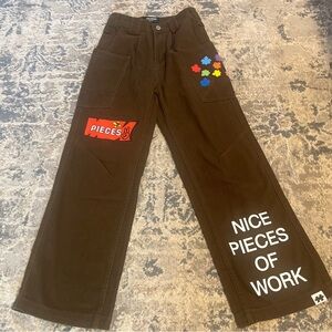 11KN Brown Cargo Pants Size Small Stars Pass By Leave Traces Puzzles